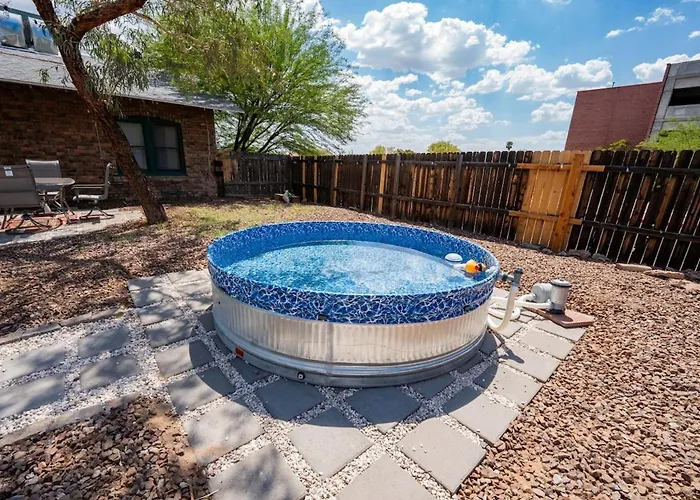 Work Desk- Firepit-pool-steps To Uofa *